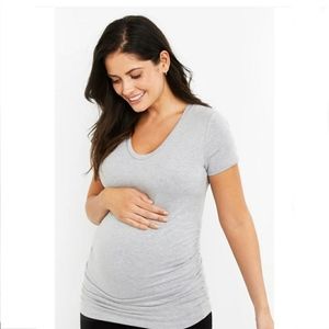 Side Runched V-scoop Maternity T-Shirt